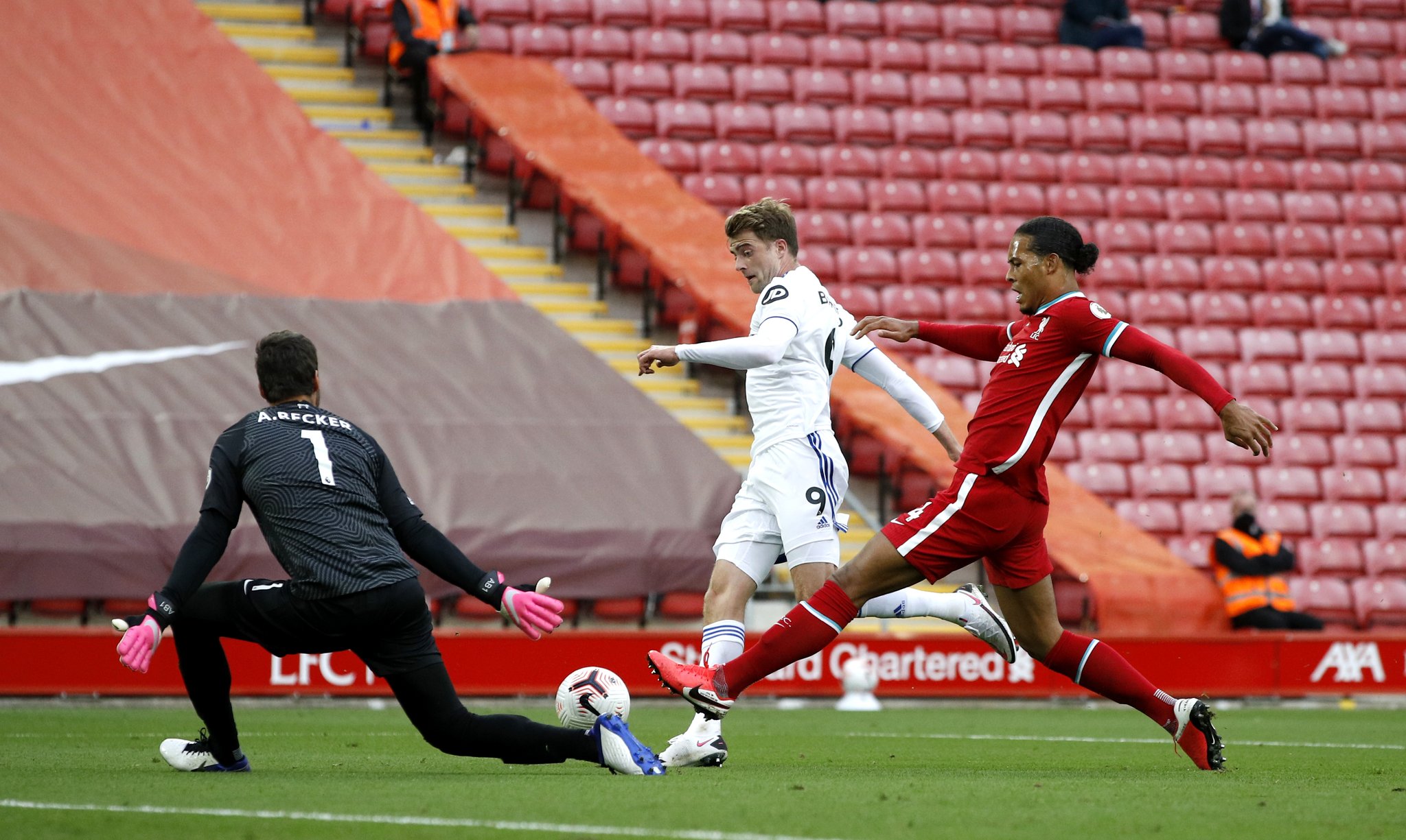 超过20万 超过20万